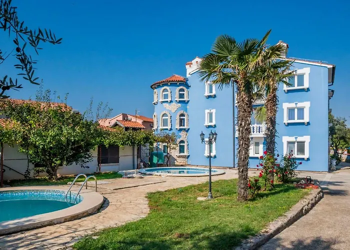 Hilde Blue-5 By Interhome *